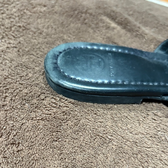 Tory Burch Black Leather Thong Sandals - Picture 8 of 10